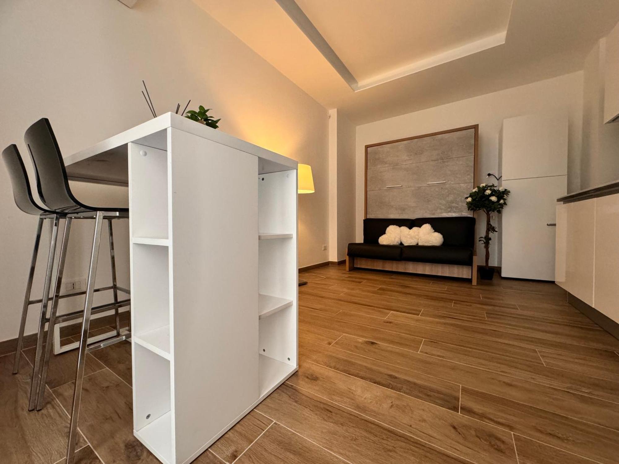 Casa Di Meg Appartamento A Milano Vicino Ai Navigli מראה חיצוני תמונה